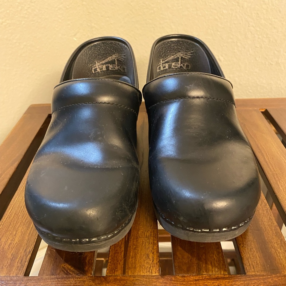 Black Dansko clog XP 2.0